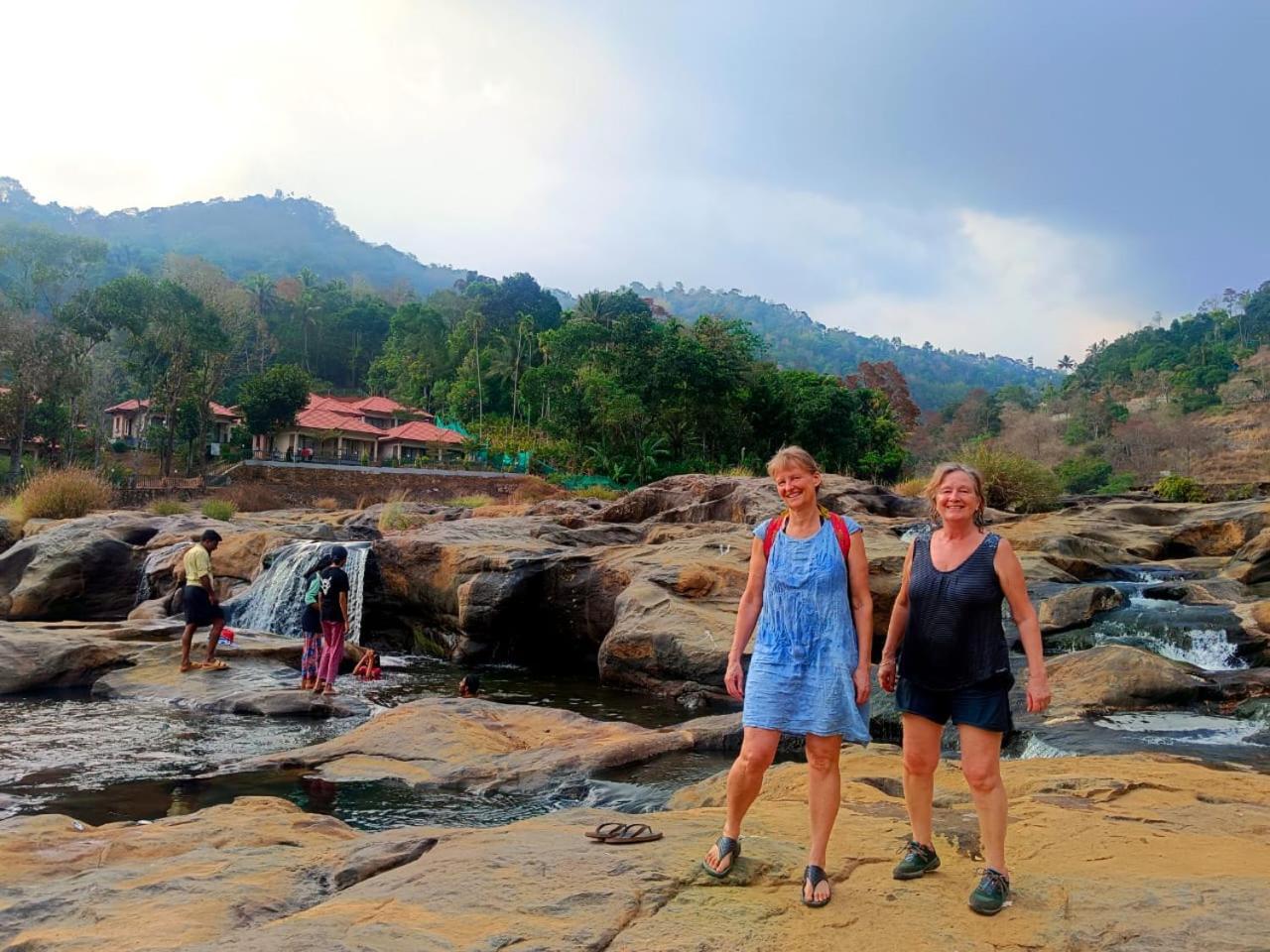 Mistey Valley Munnar Villa Anachal Extérieur photo